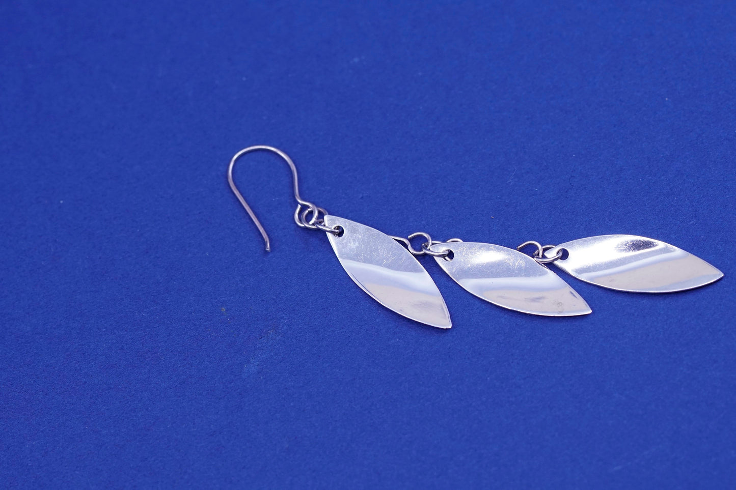 Vintage modern Sterling Silver long Earrings. 925 Marquise shaped dangle
