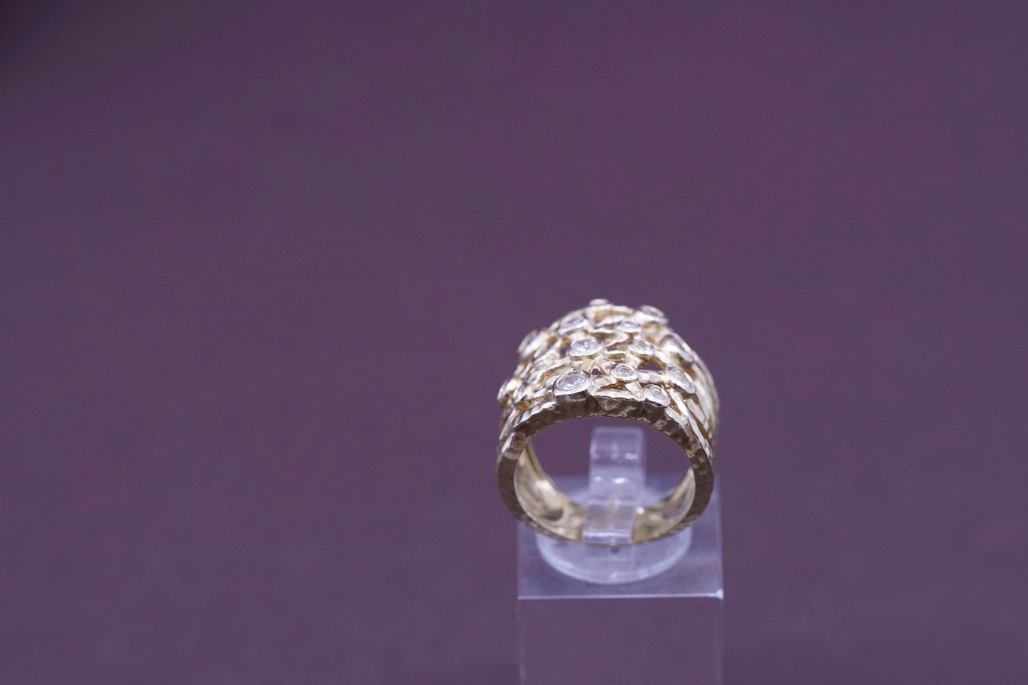 Size 7, Vintage Vermeil gold over Sterling 925 silver band ring with cz