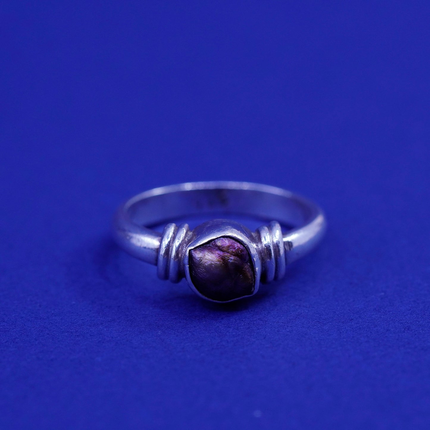Size 6, vintage sterling 925 silver statement ring band with pearl