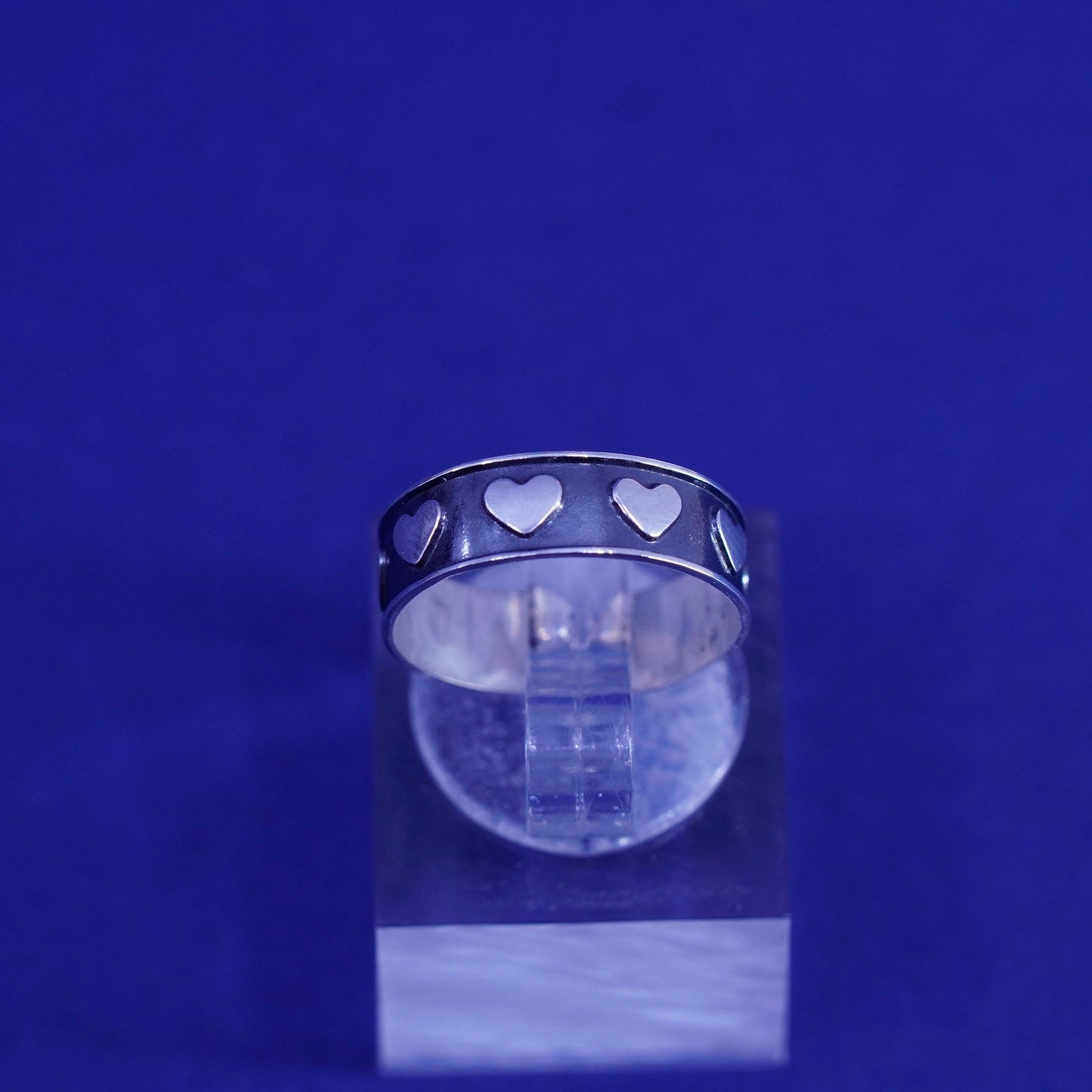 Size 4.5, vintage Mexico sterling silver handmade ring, 925 heart open band