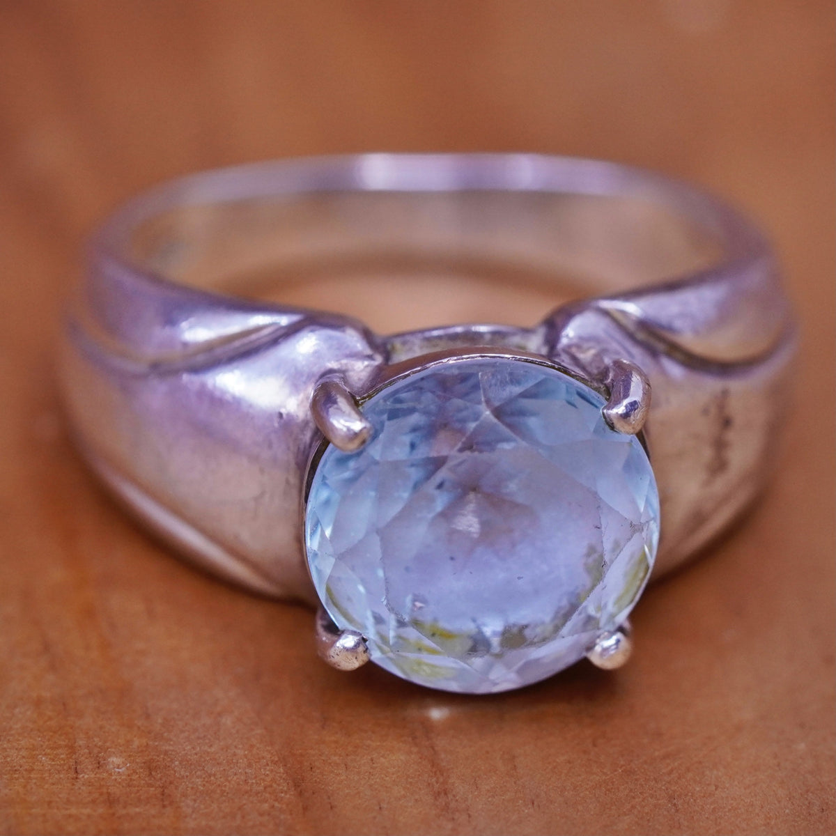 Size 7.25, vintage Sterling 925 silver handmade ring with blue topaz