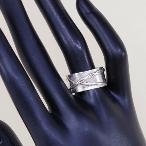 Size 9, Vtg Sterling Silver Handmade Ring 925 Silver Band w/ Cable Embossed