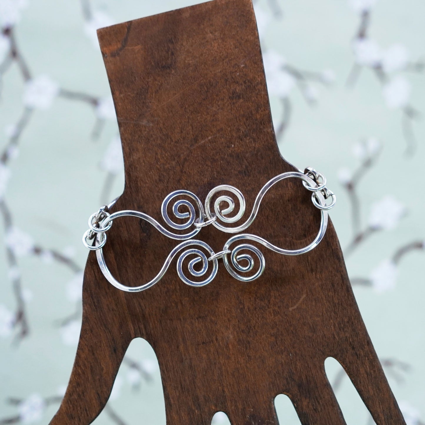 7.25”, Vintage sterling silver charm bracelet, 925 swirly chain