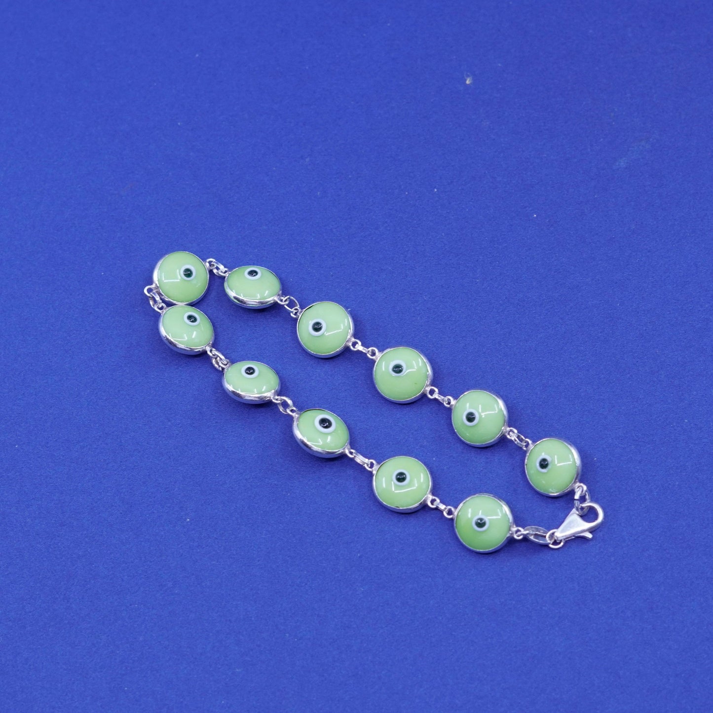 7”, Vintage handmade sterling 925 silver bracelet, green glass evil eye beads