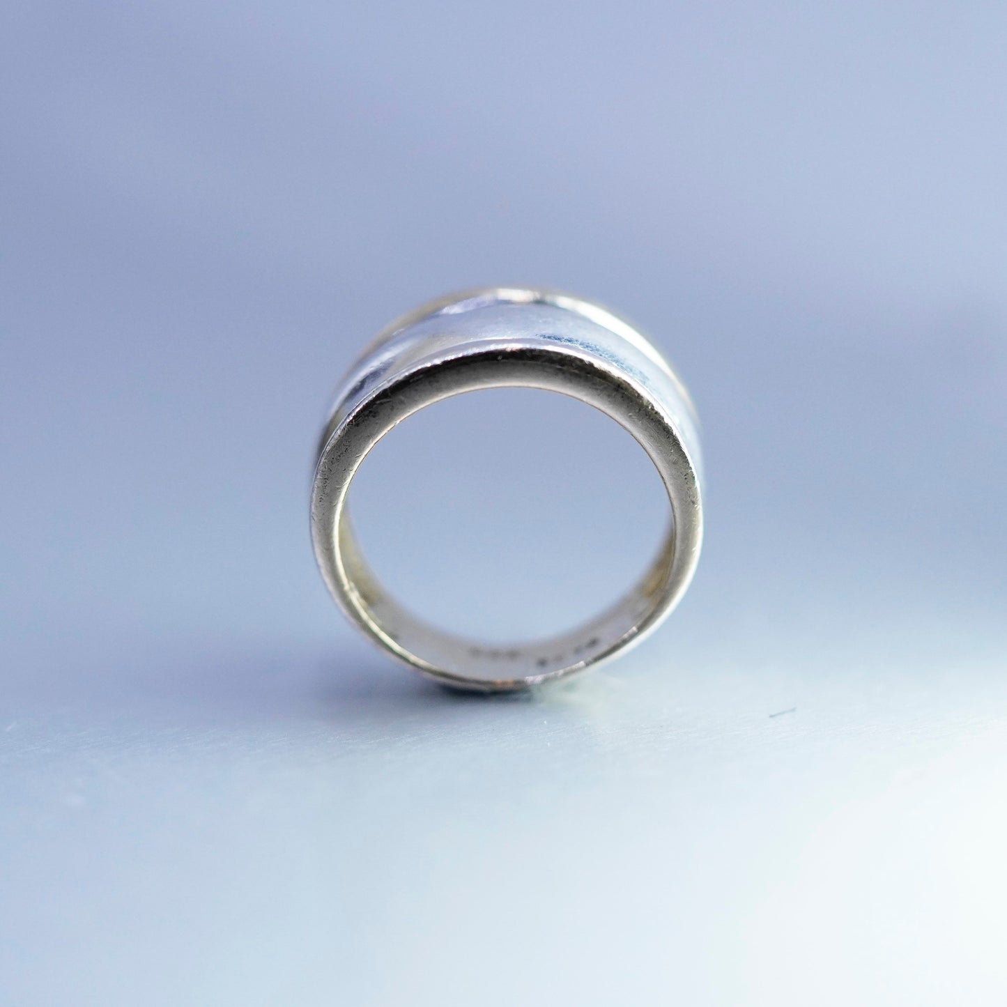 Size 8, vintage Seta Sterling 925 silver handmade ring, modern ribbed band