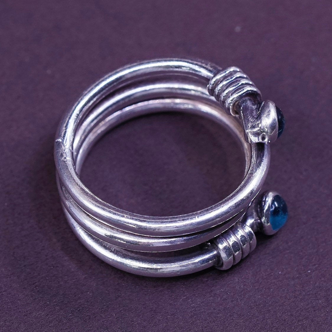 sz 7.5, vtg Sterling silver handmade ring, mexico 925 wrap band w/ blue crystal