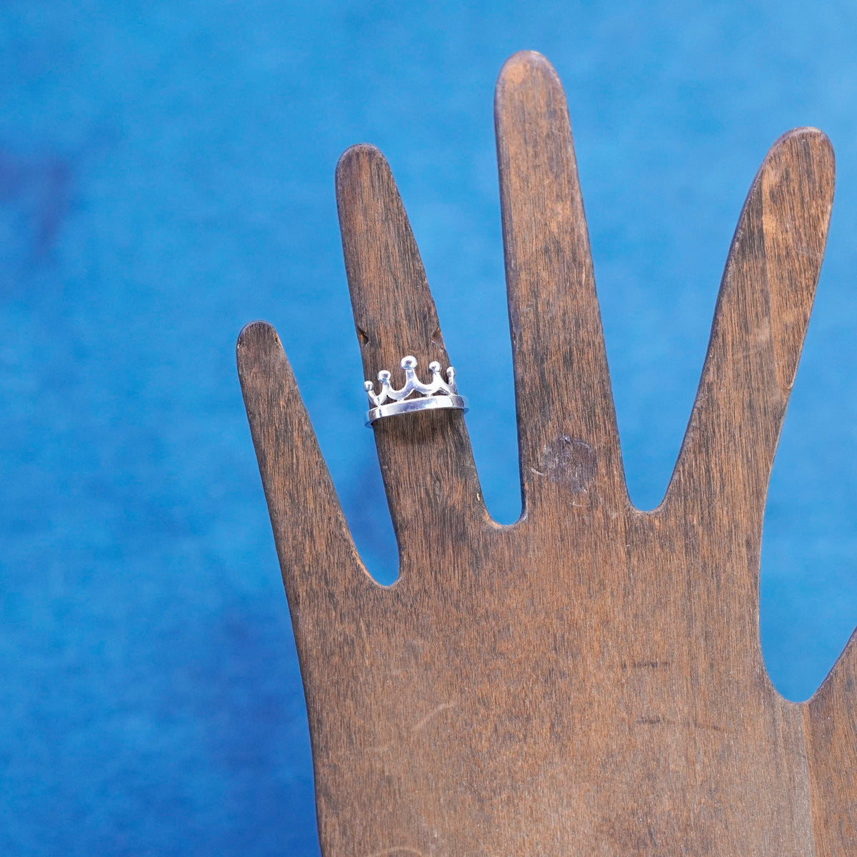 Size 2.5, vintage Sterling silver handmade ring, 925 crown band