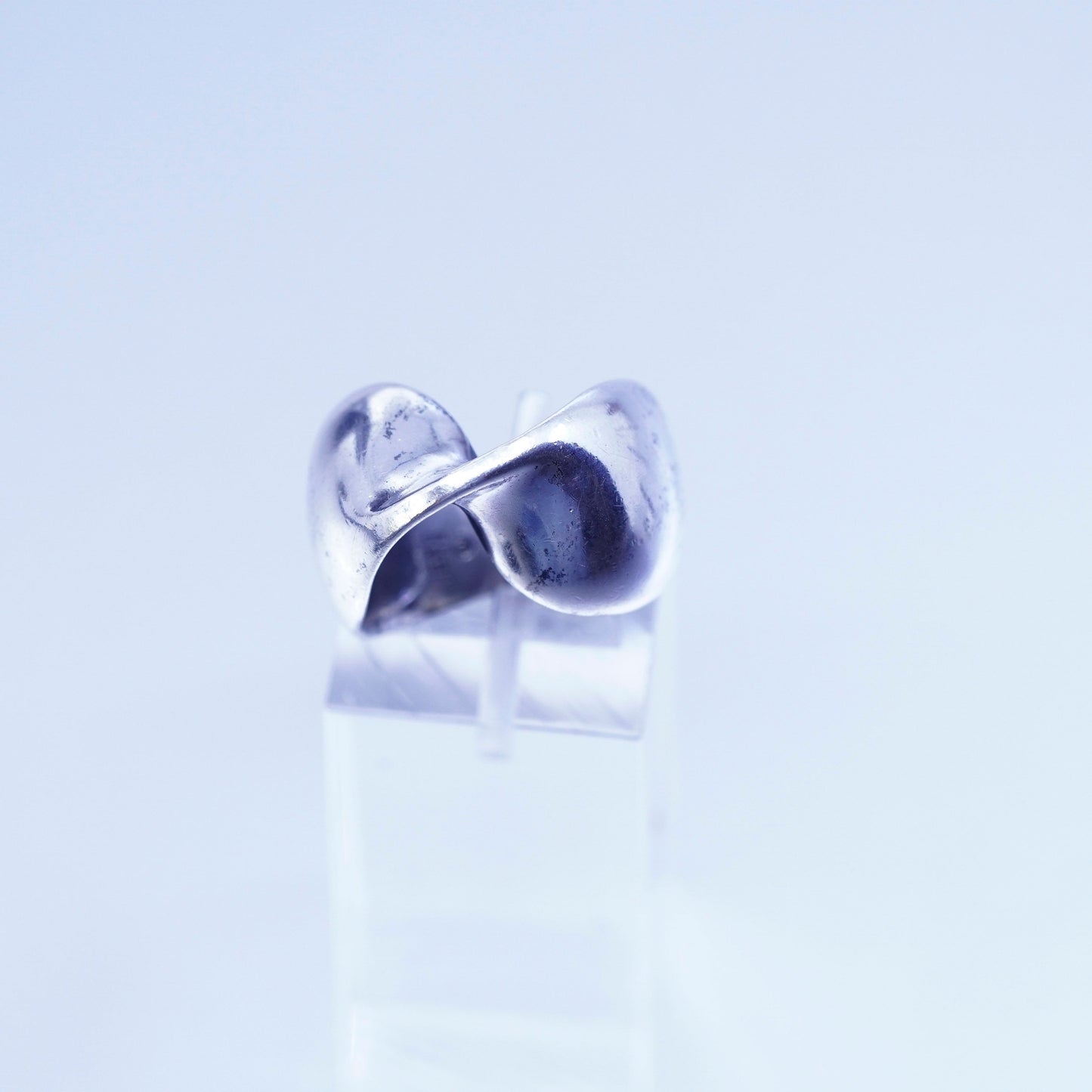 Size 5, James Avery Sterling 925 silver handmade ring, modern infinity band