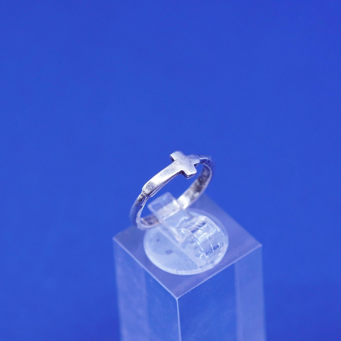 Size 5, vintage Sterling silver handmade ring, stackable 925 cross band