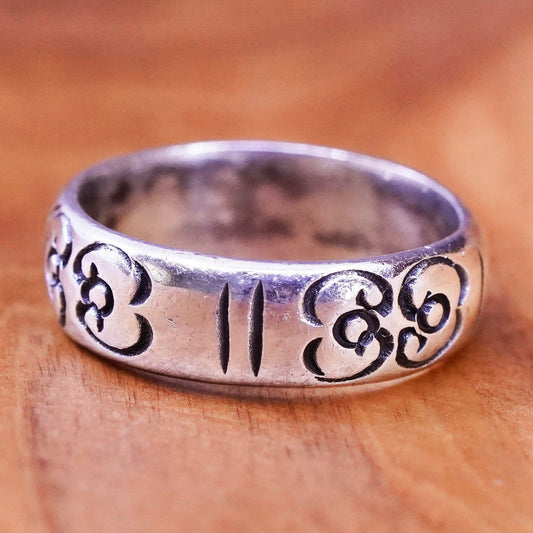 size 7, vintage Sterling silver handmade ring, 925 floral textured band