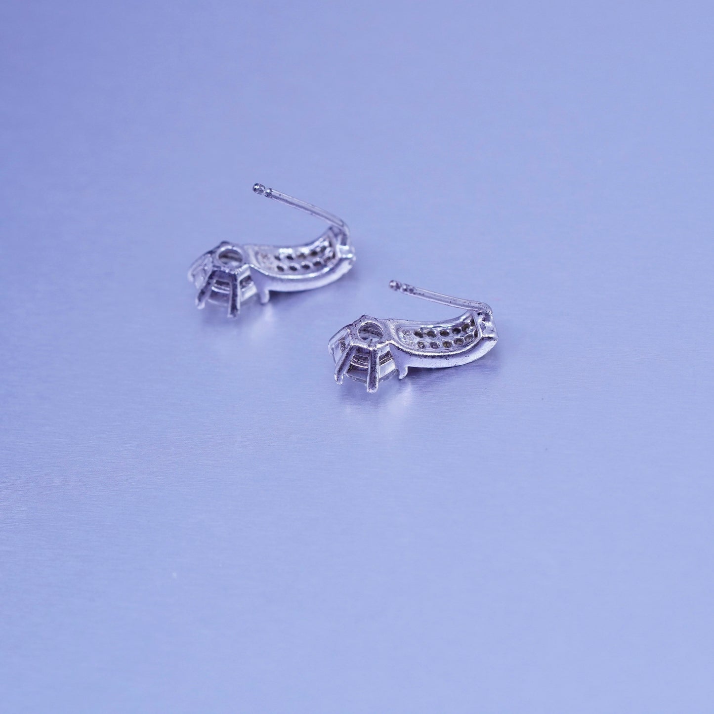 Vintage Sterling 925 silver handmade earrings, studs with Cz inlay