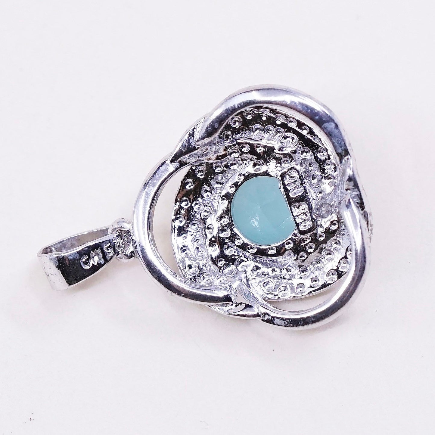 Vintage sterling 925 silver pendant with green Chalcedony