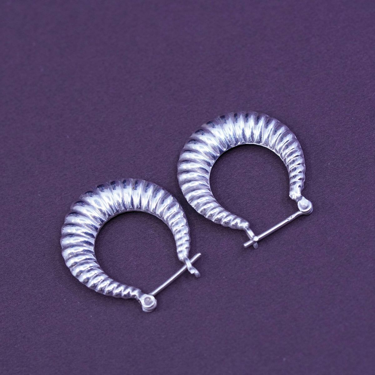 1”, vintage Sterling silver handmade earrings, ribbed hoops Huggie