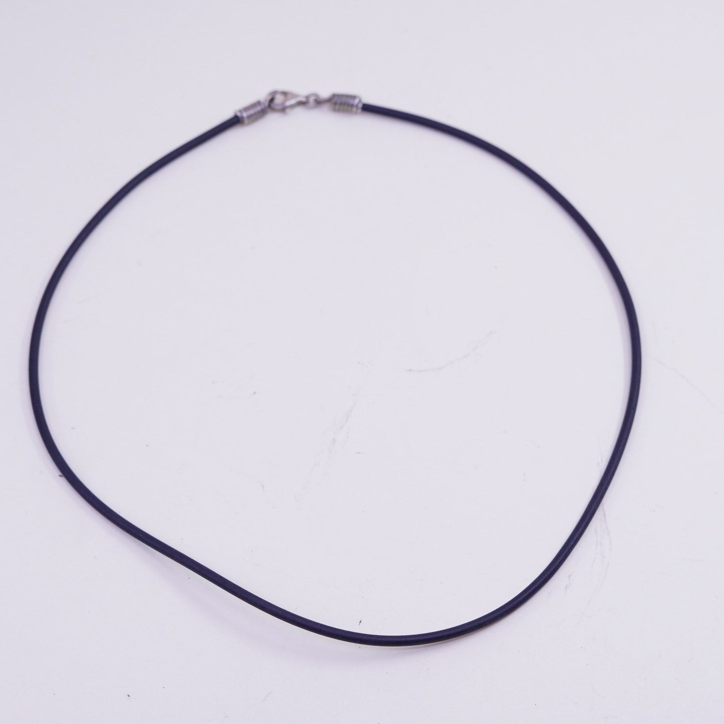 15”, Vtg Sterling 925 Silver Clasp W/ black rubber Necklace