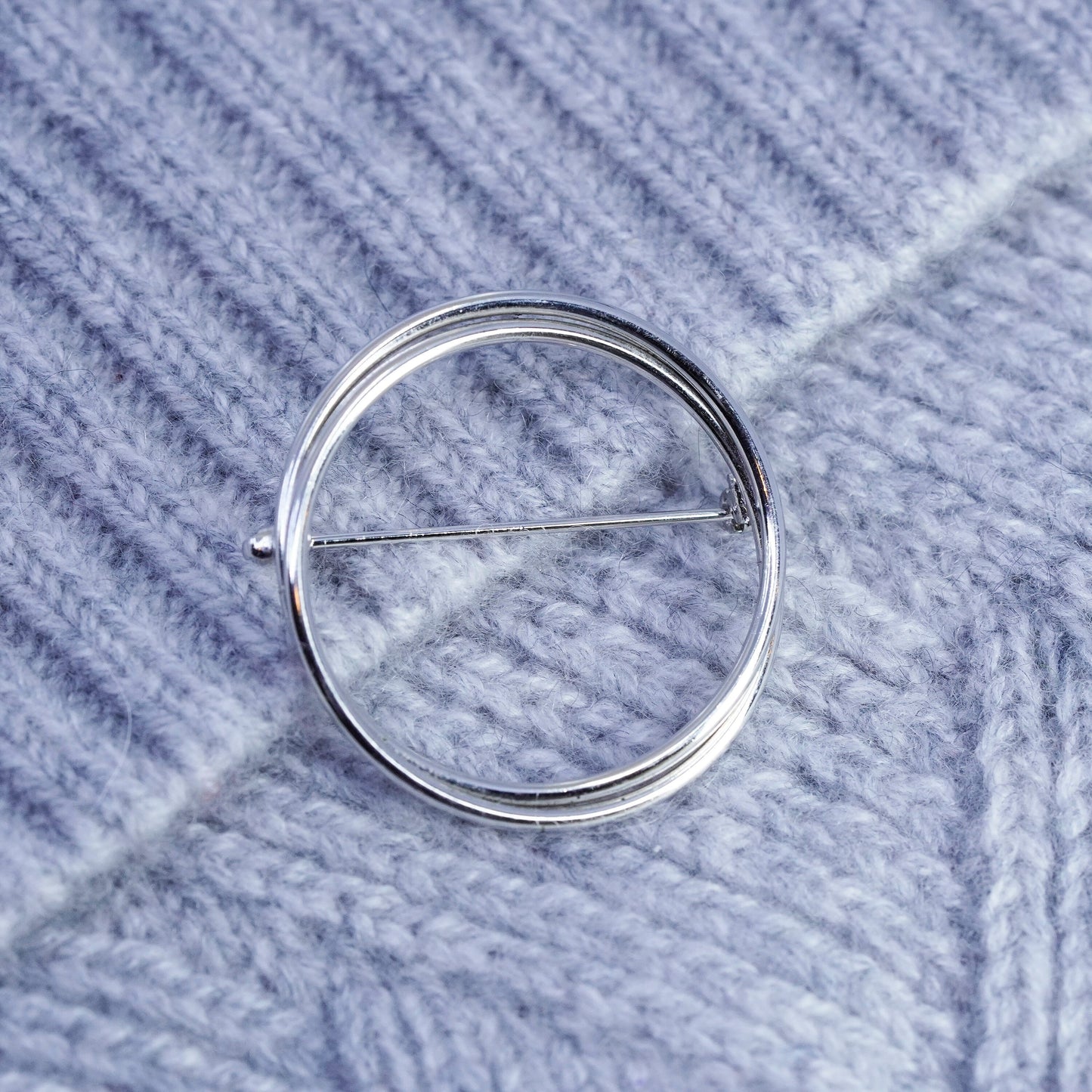 Vintage sterling silver handmade brooch, 925 entwined circle pin