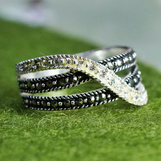Size 6.75, Vintage Sterling 925 silver handmade ring with marcasite