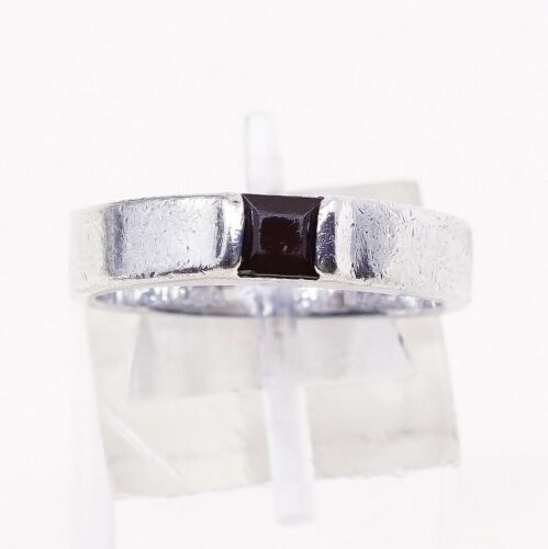 Sz 6, Vtg Sterling 925 Silver Handmade Ring W/ ruby, stamped 925