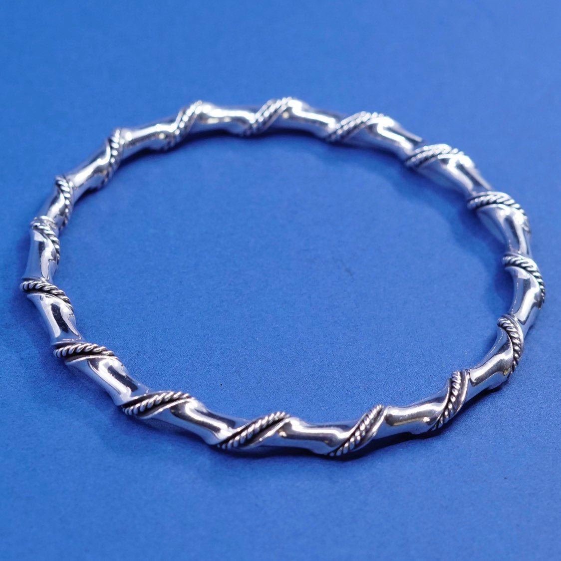 8.25", vtg sterling silver handmade bracelet, Mexico 925 twisted cable bangle