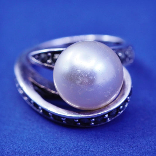 Size 7, vintage Sterling 925 silver handmade ring with pearl and marcasite