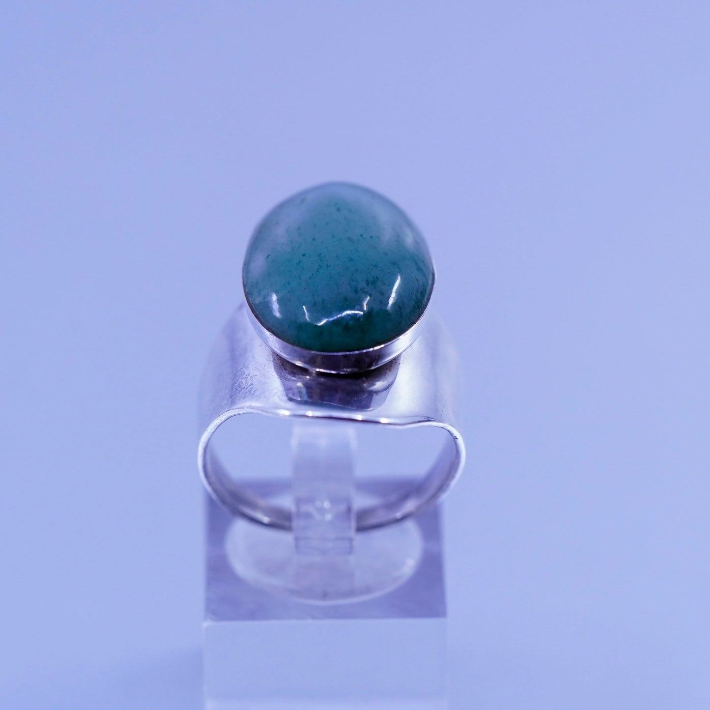 Size 8, vintage taxco Jamtas Sterling 925 silver handmade ring w/ oval jadeite
