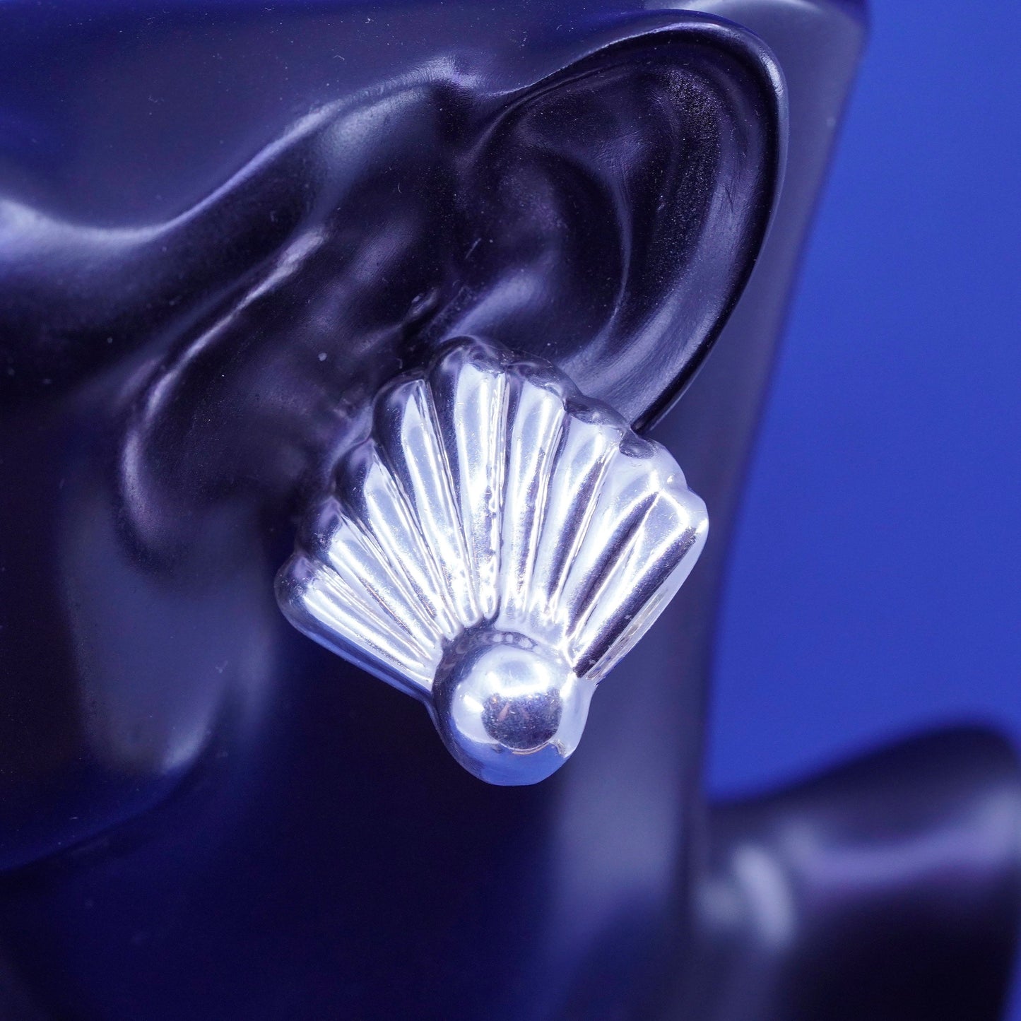 Vintage Sterling silver handmade earrings, mexico 925 ribbed clip on