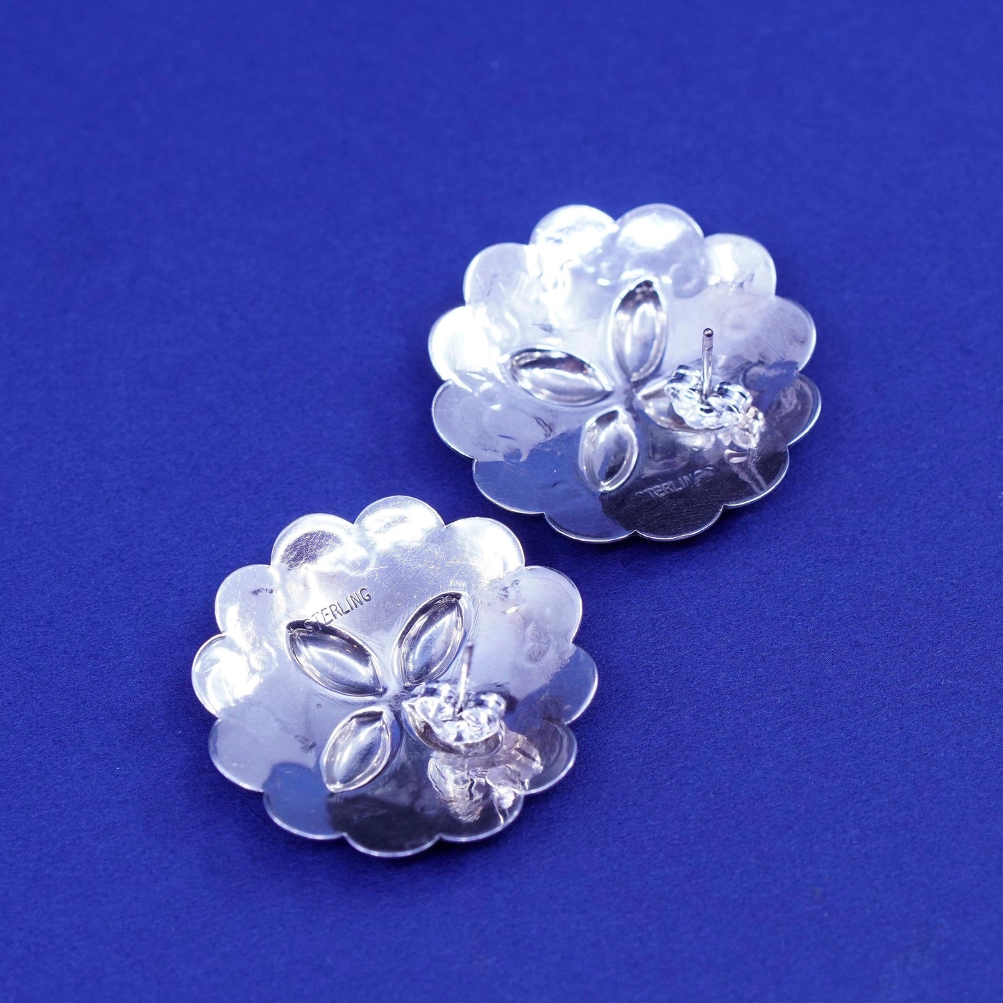 Vintage southwestern sterling silver handmade earrings 925 studs floral texture