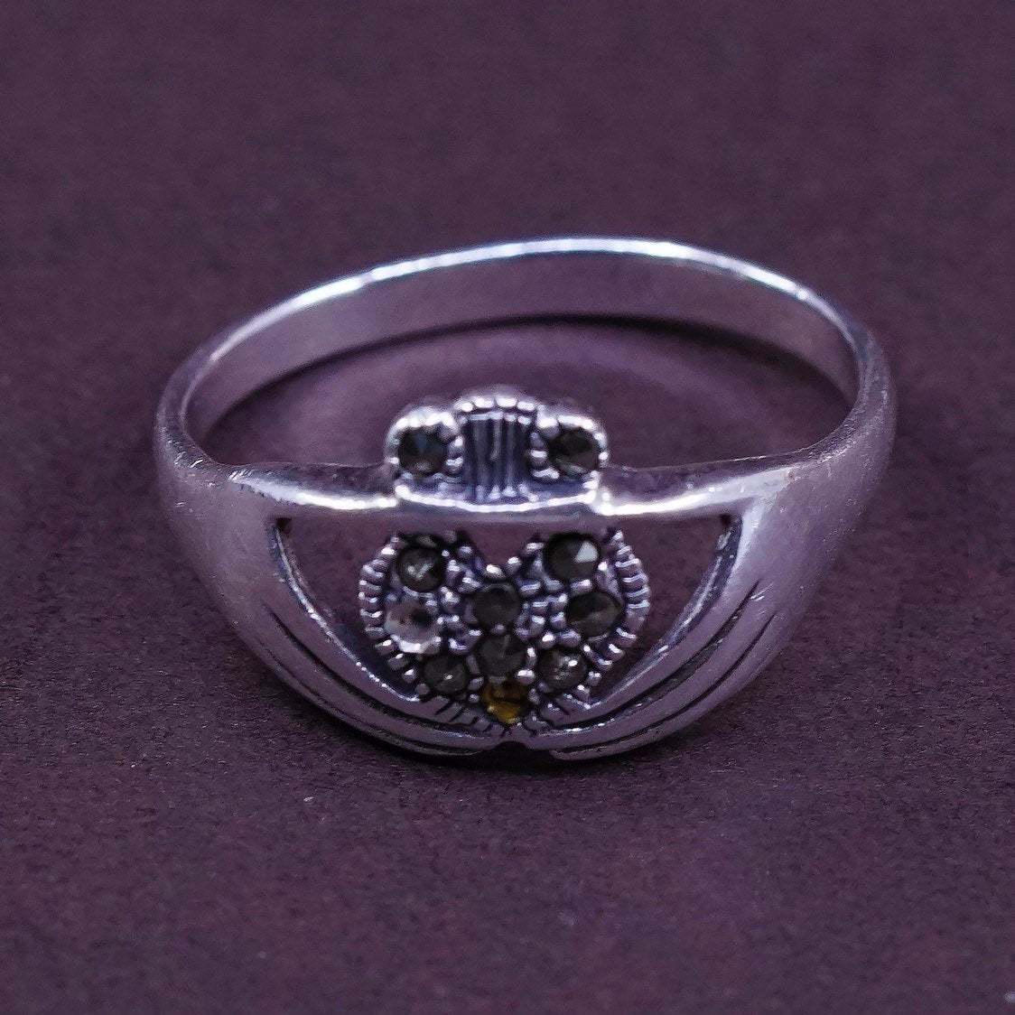 sz 9, sterling silver handmade claddagh ring, holding marcasite heart 925 band
