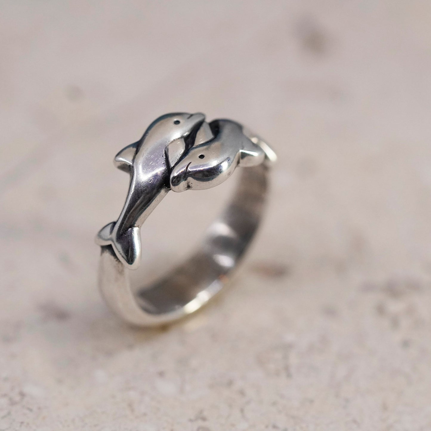 Size 6.5, retired James Avery sterling silver handmade ring, 925 dolphin band