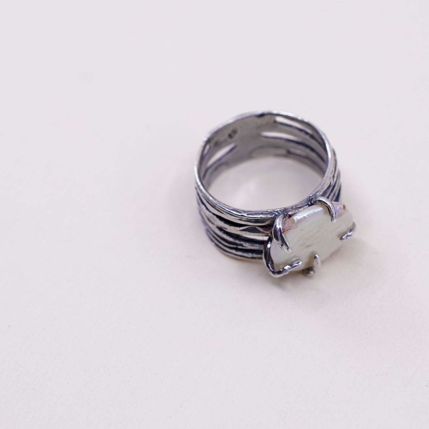 sz 8, vtg Israel Shube sterling silver ring, handmade 925 band with coin pearl