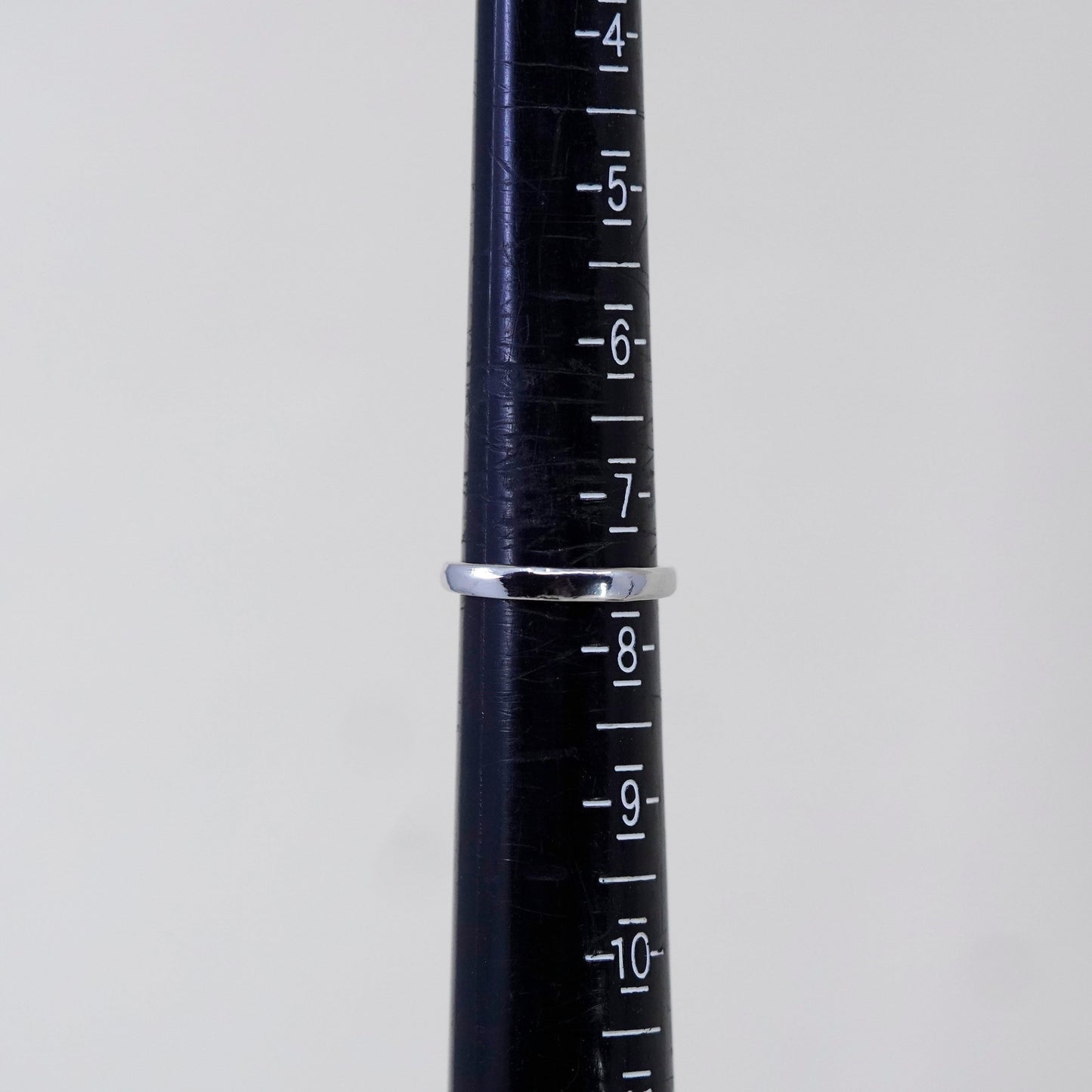 Size 7.5, Vintage handmade sterling 925 silver crystal ring