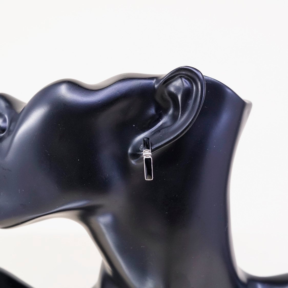 VTG 925 silver handmade earrings w/ obsidian drops, elegant, simple