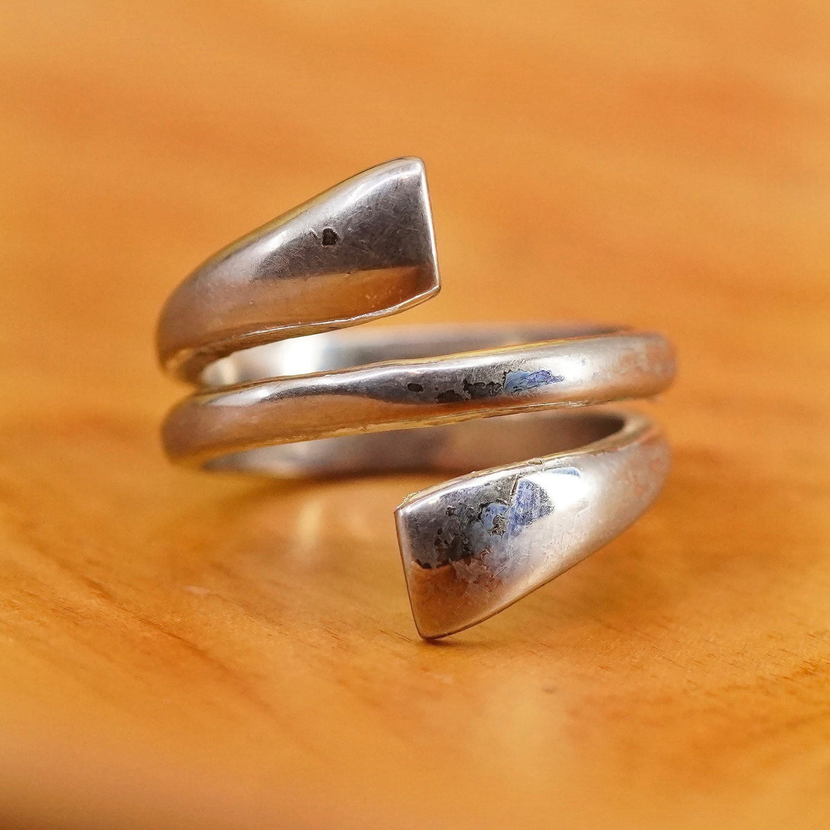 Size 5.5, vintage Sterling silver handmade ring, 925 wrap band