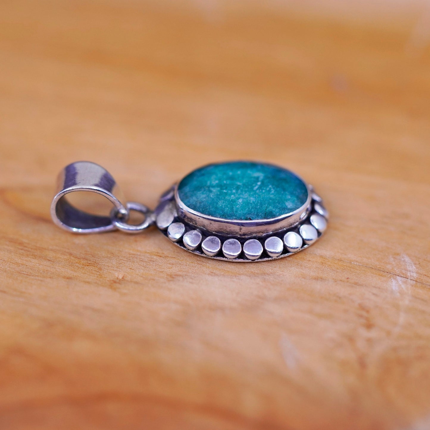 Samuel Benham Bjc Sterling 925 silver handmade pendant with oval emerald bead