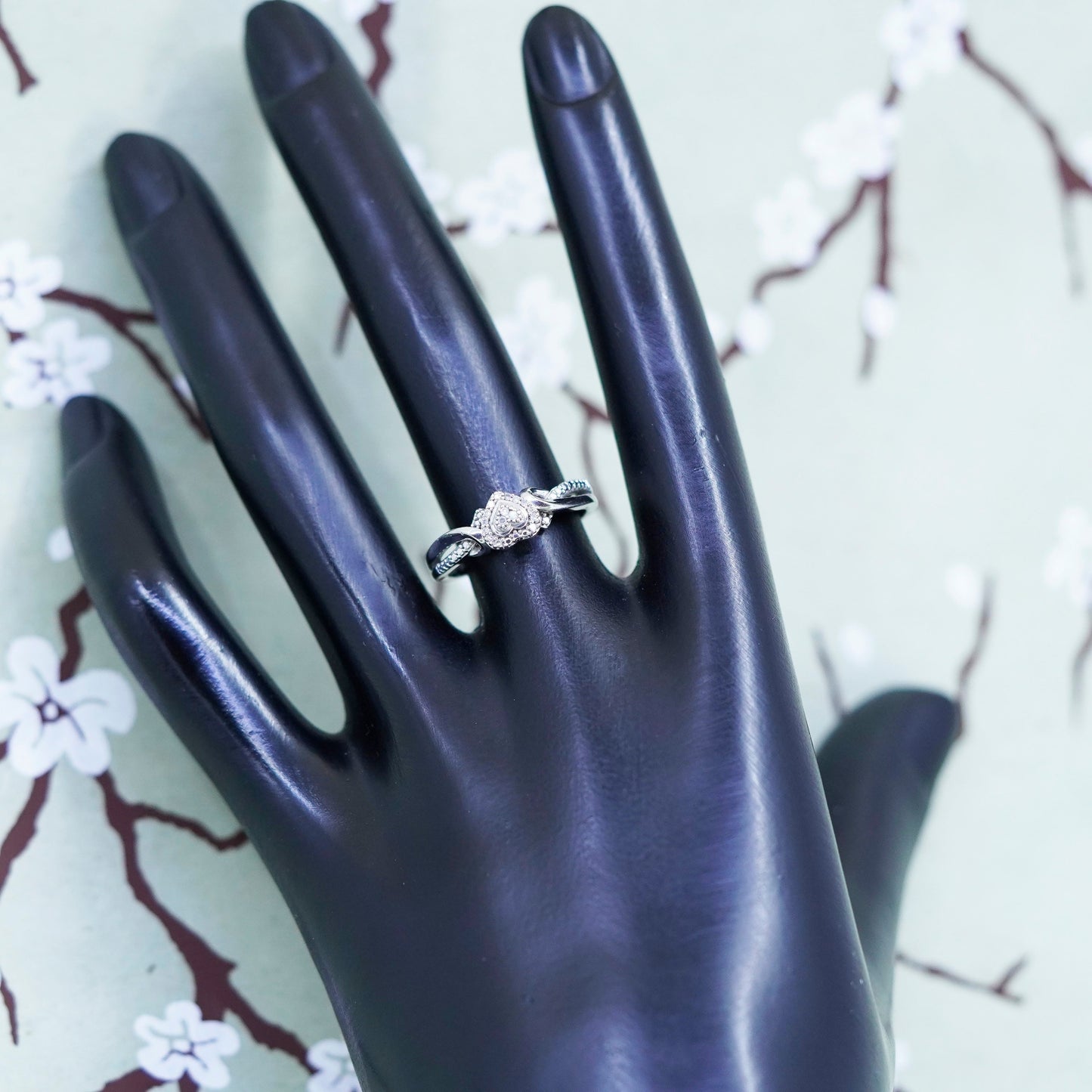 Size 7, Sterling silver engagement ring, 925 heart band with real diamond