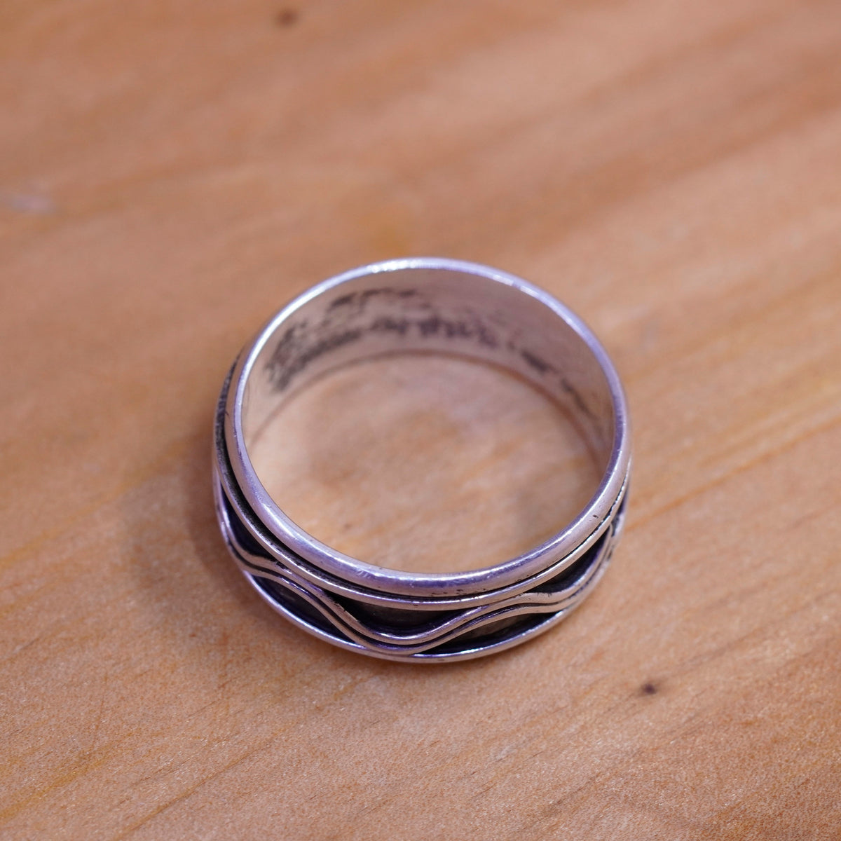 Size 11, vintage Sterling silver prayer ring, 925 spinner wavy band