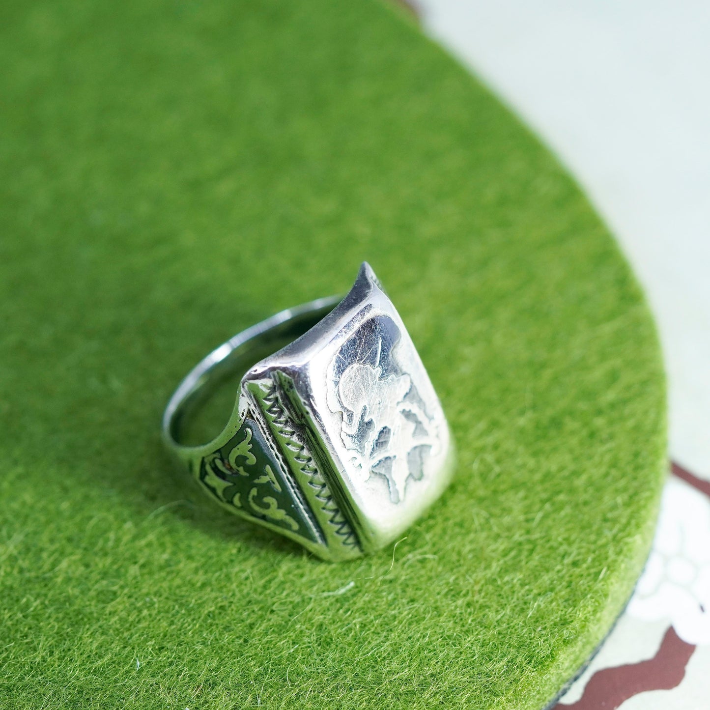 Size 10.25, Vintage sterling silver handmade ring, 925 Siam Indian goddess band