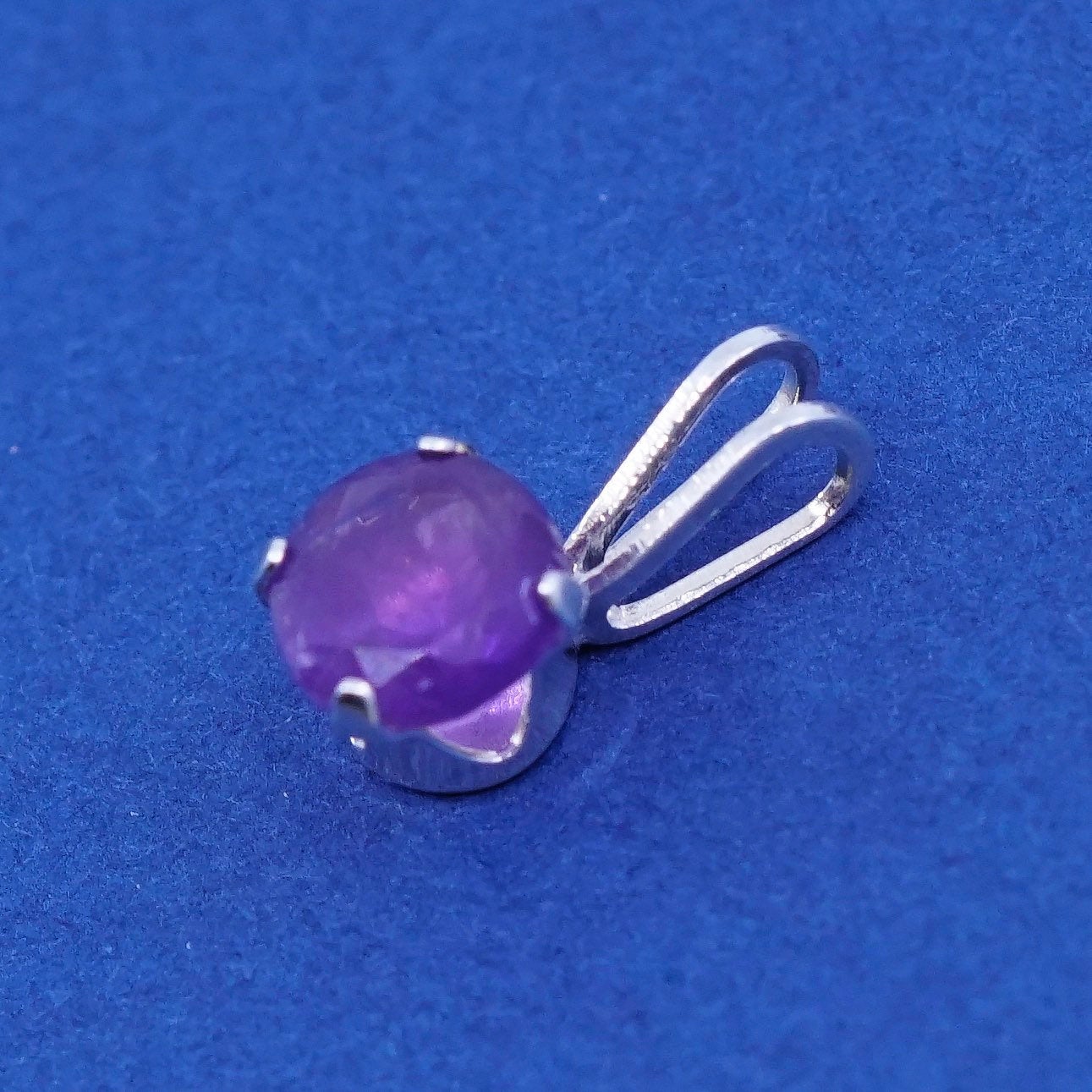 Vintage sterling silver handmade pendant, tiny solid 925 silver with amethyst