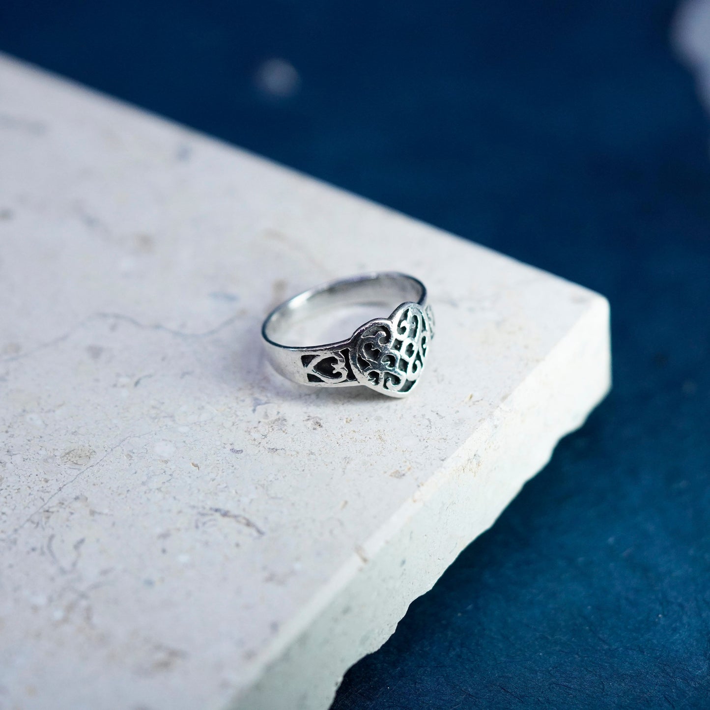 Size 7, vintage sterling silver handmade ring, 925 textured heart band