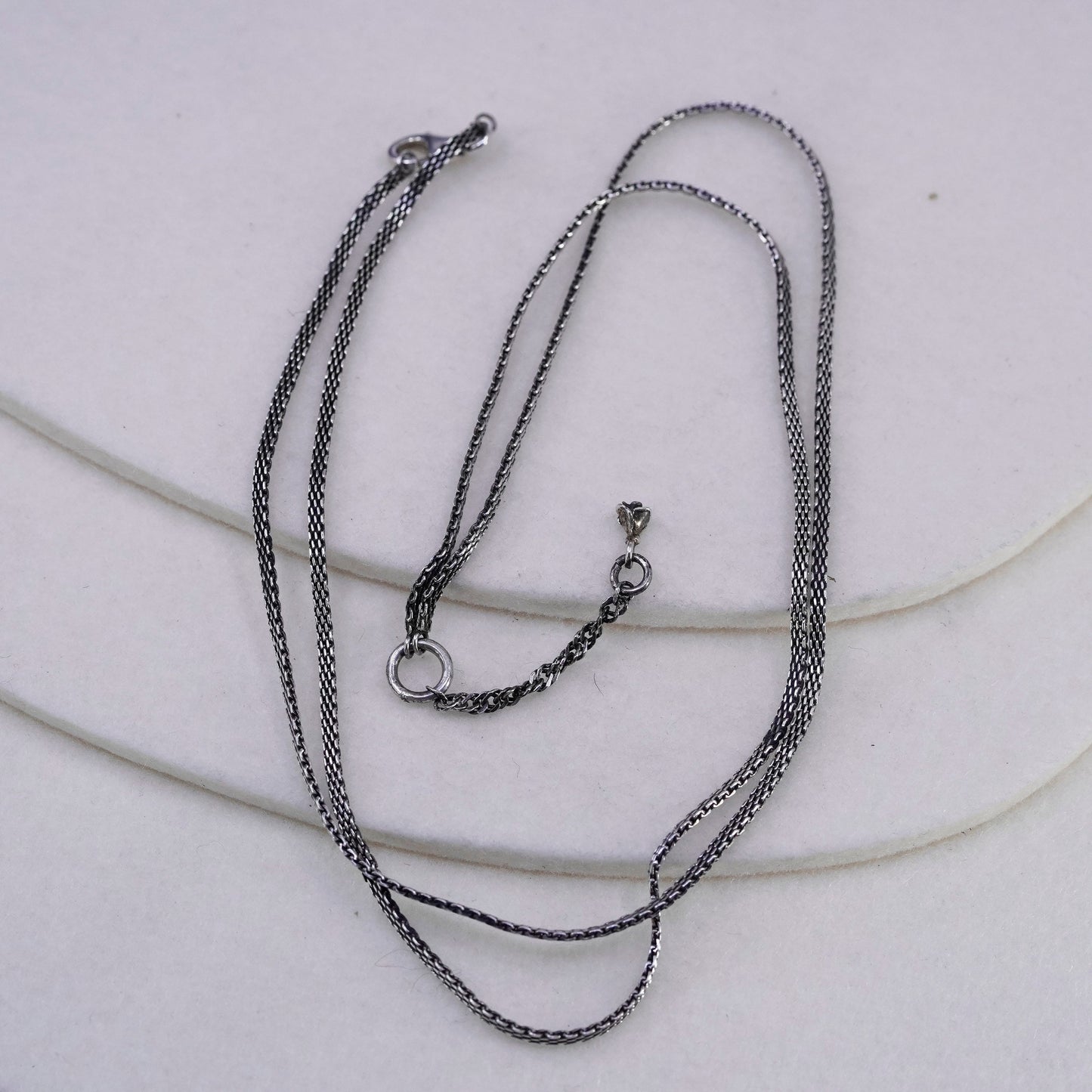 28”, vintage Sterling 925 silver handmade curb chain necklace w/ flower pendant