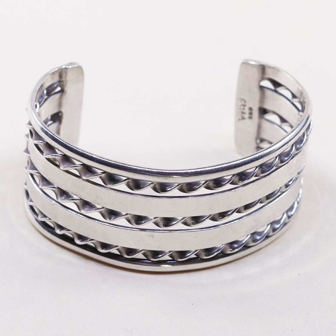 6.75", VTG Sterling silver handmade bangle Wide 925 twisted cable cuff bracelet