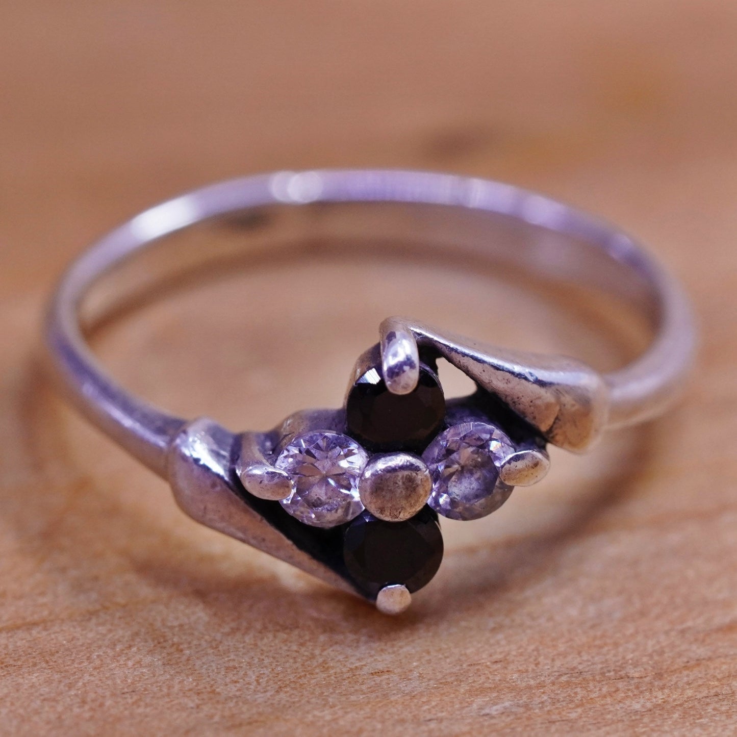 Size 8, vintage Sterling silver handmade ring, 925 band with black clear cz