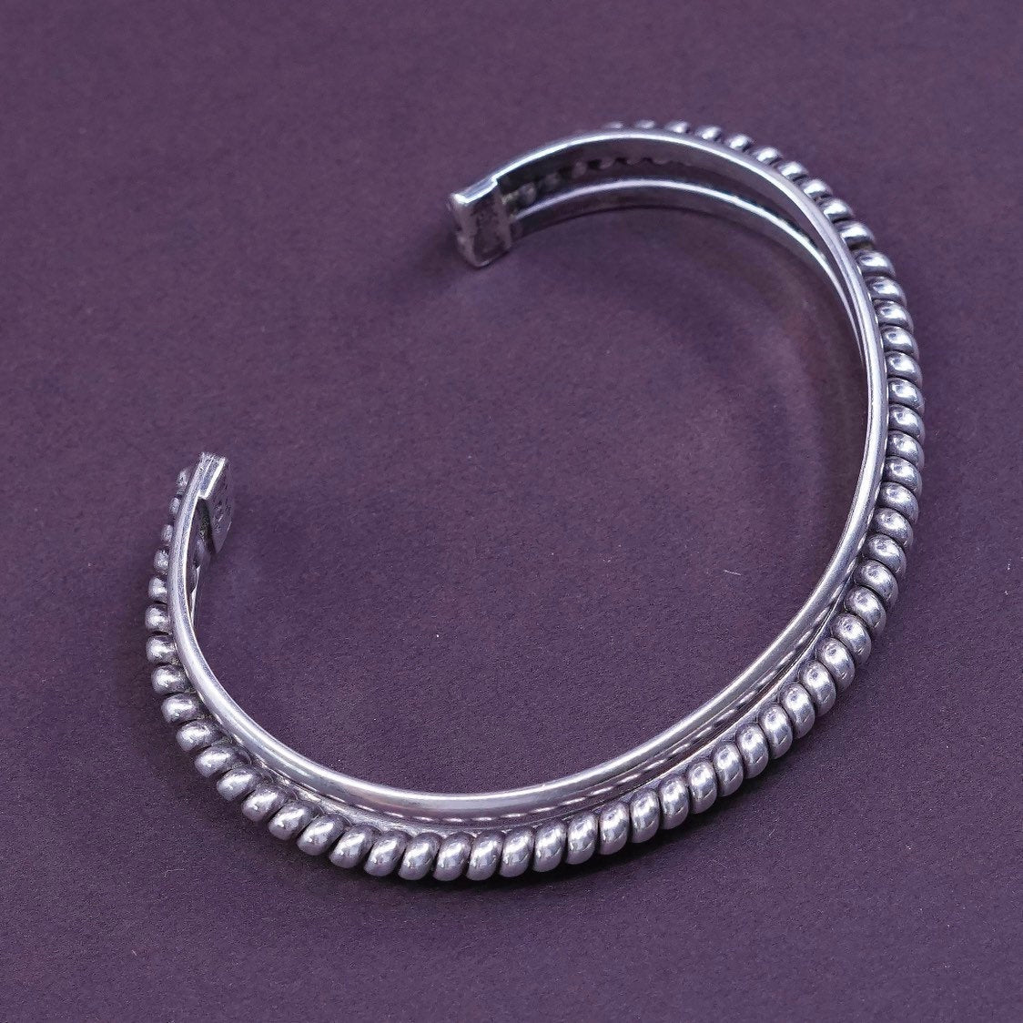 6.25", vtg Navajo Tahe Sterling silver bracelet, native American 925 cable cuff