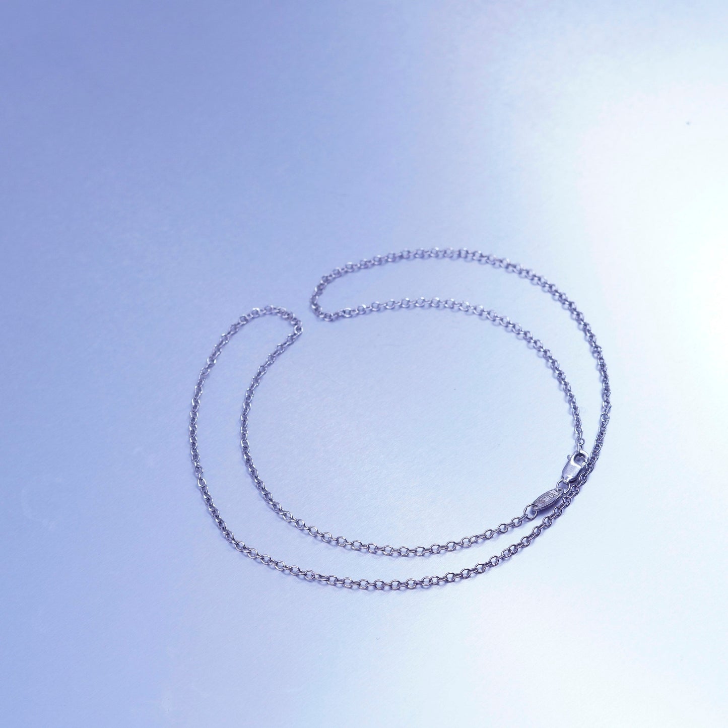 18” 1mm, vintage Italy Sterling 925 silver circle chain necklace