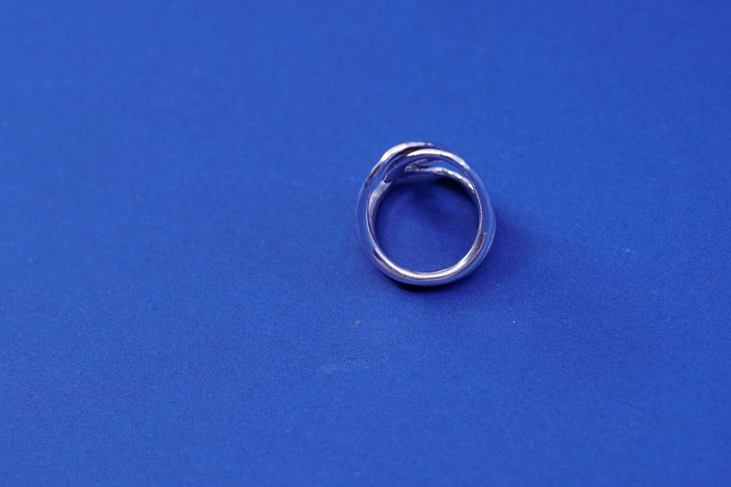 Size 6, vintage Sterling silver handmade wrapped ring, 925 silver hammered band