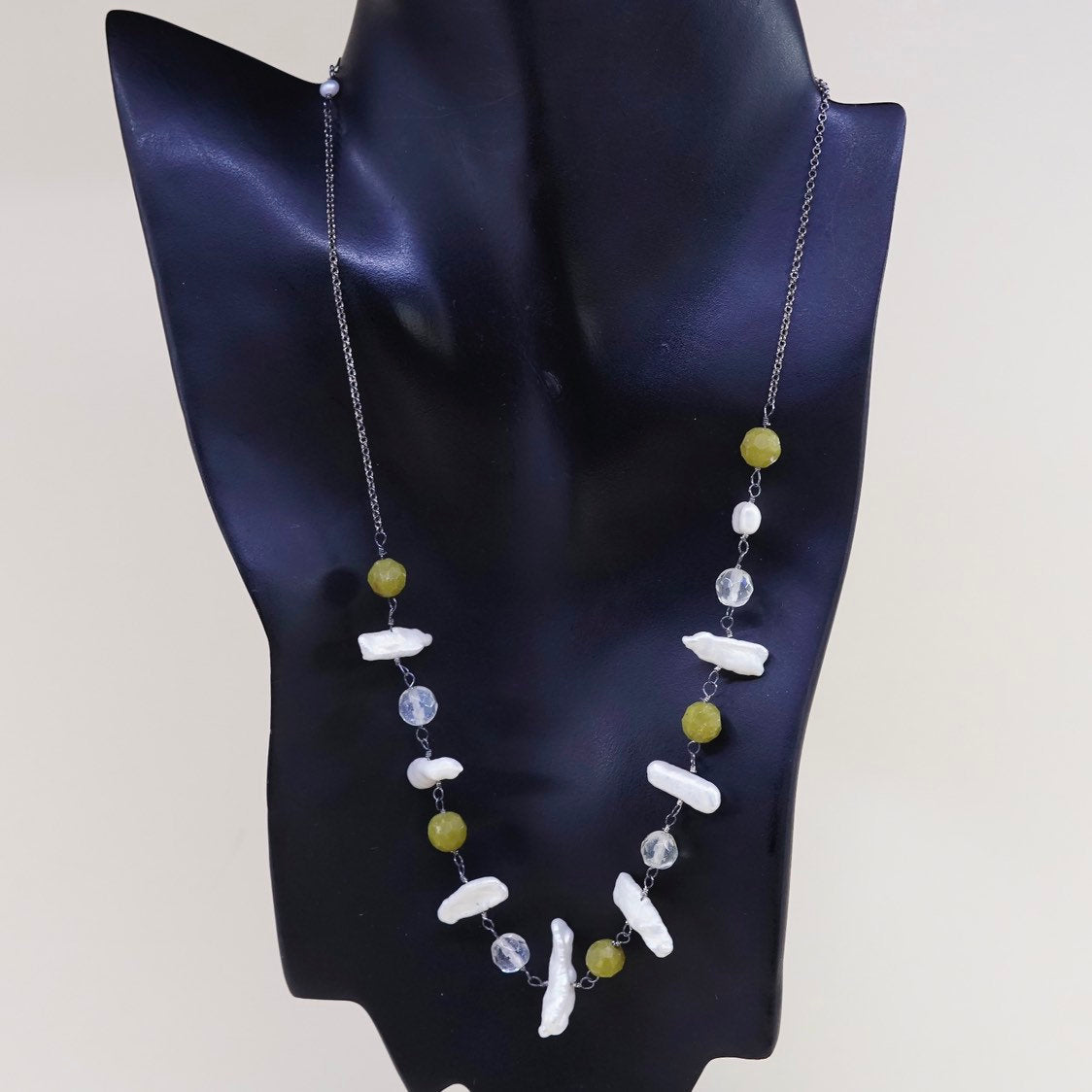 16”+3”, vtg handmade Sterling silver chain w/ pearl N jade beads