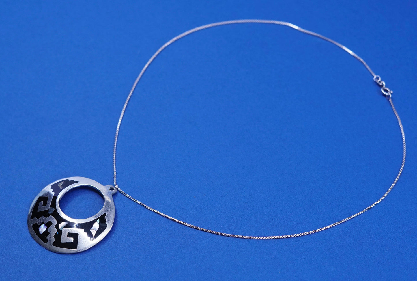 16”, Sterling silver handmade necklace, 925 box chain w/ alpaca circle pendant
