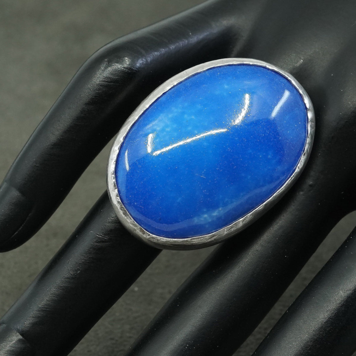 Size 7, vtg Sterling silver handmade ring, 925 w/ huge Larimar