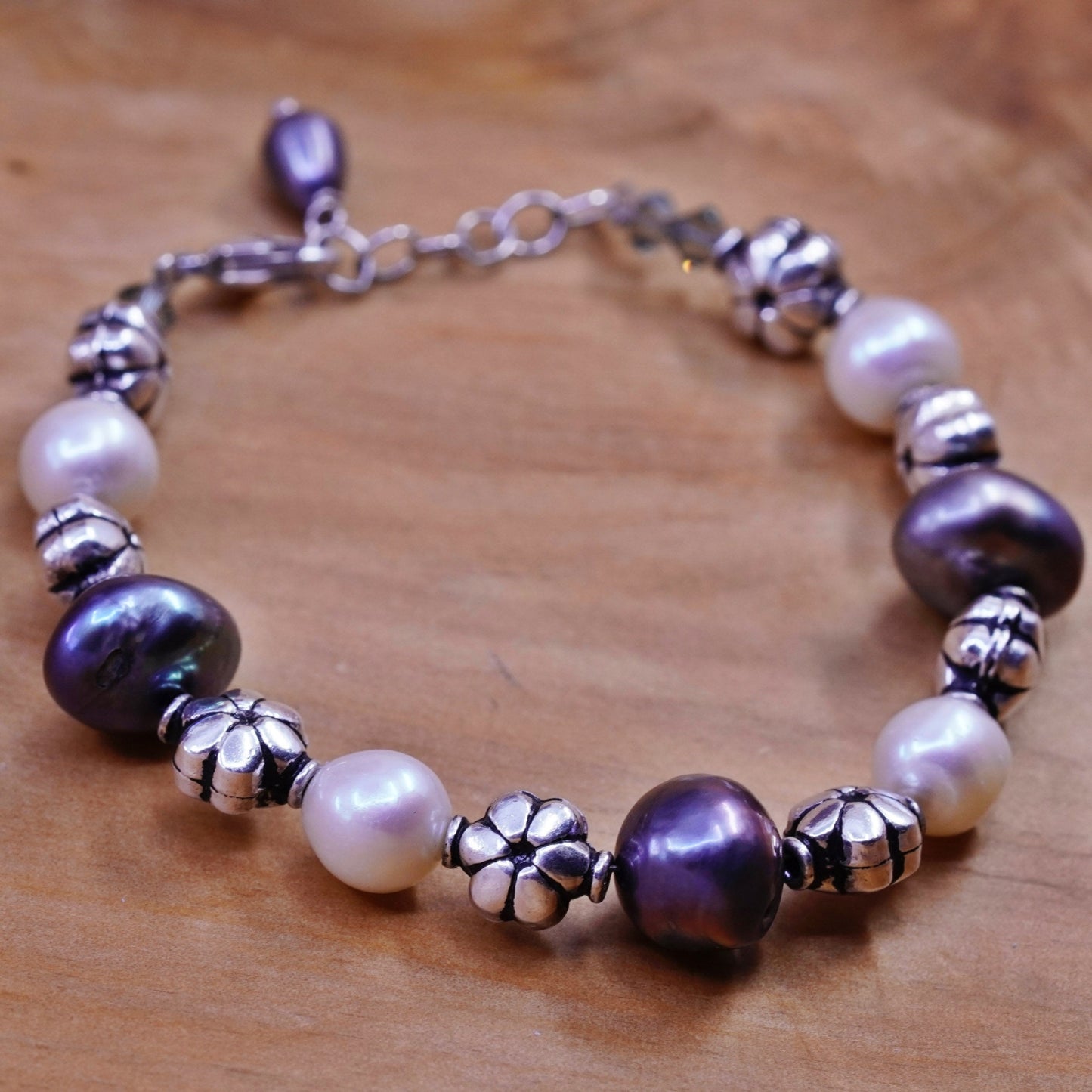 6.75”, Sterling 925 silver handmade floral beads bracelet with black pearl