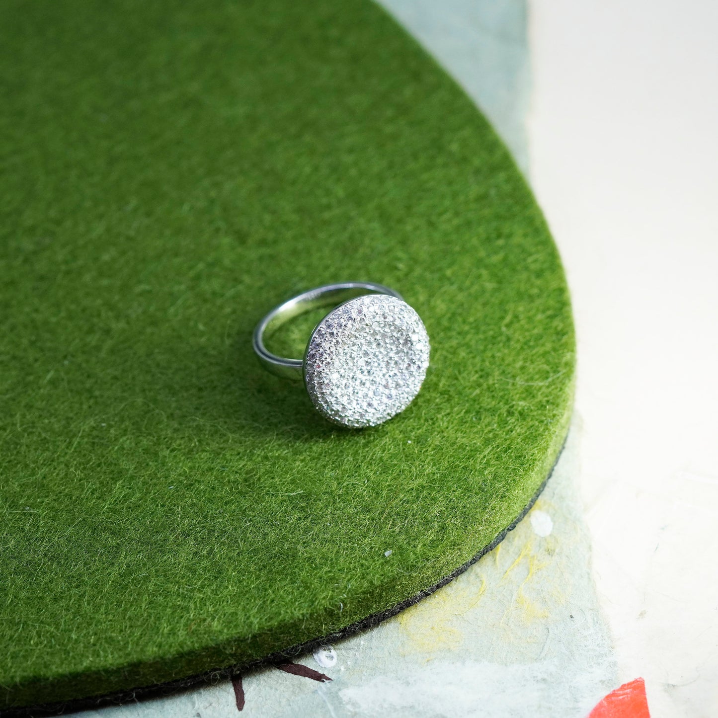 Size 6, vintage jewelry, sterling 925 silver round face ring with cluster cz