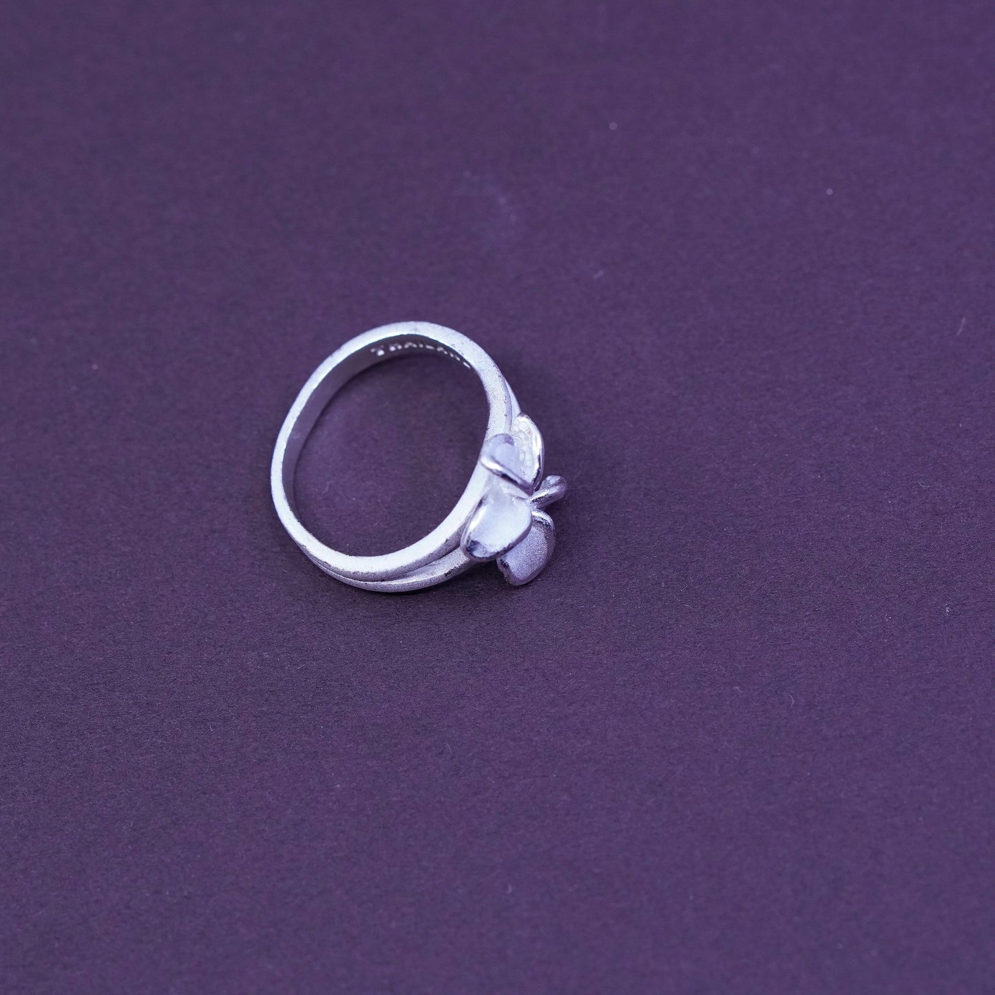 Size 4, vintage TMA Sterling 925 silver plumeria flower ring